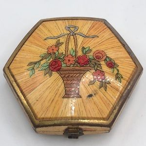 Art Deco Houbigant flower basket vintage compact